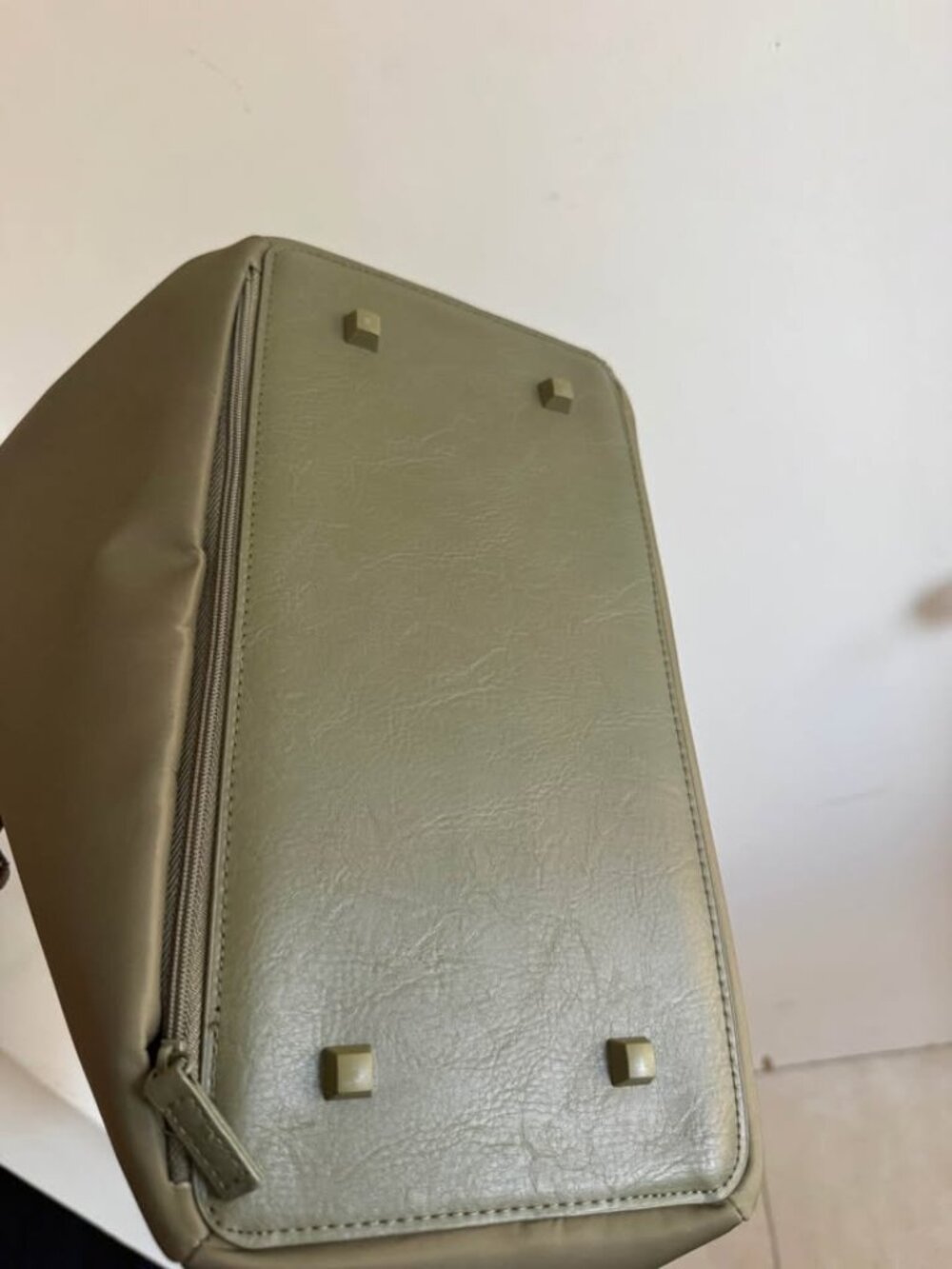 NWOT Béis Commuter Travel/Tote Purse - Picture 9 of 9